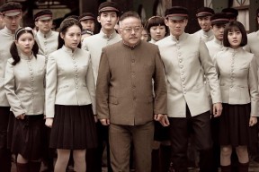 AIYOUXI.COM-东莞工人大风天坚守岗位，展现敬业精神，c6d运维宝安卓版