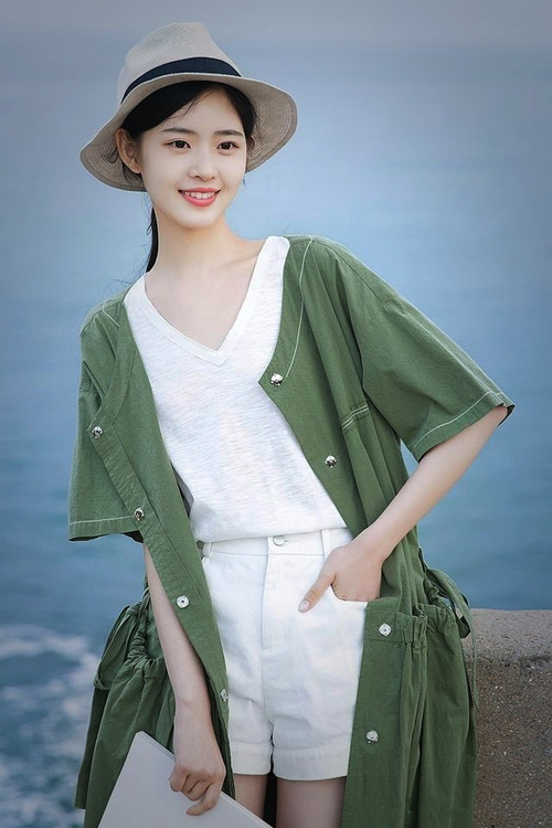 米兰双雄争夺激烈,意甲冠军悬念尚存